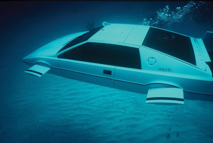 James Bond Lotus Esprit Submarine Car To Be Sold