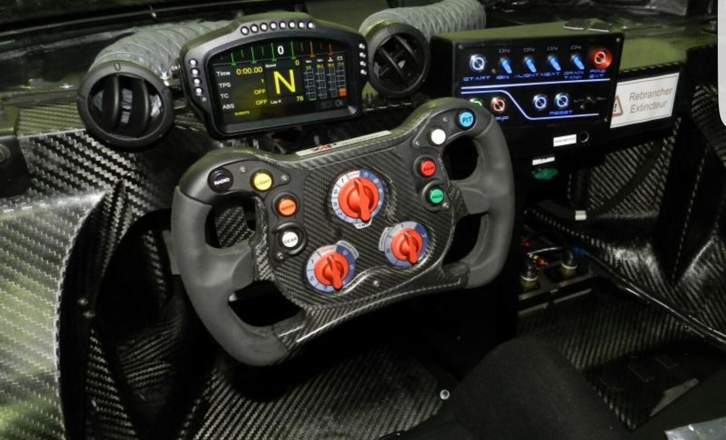 Renault RS01, compared to the Elva. Mirage jet...
