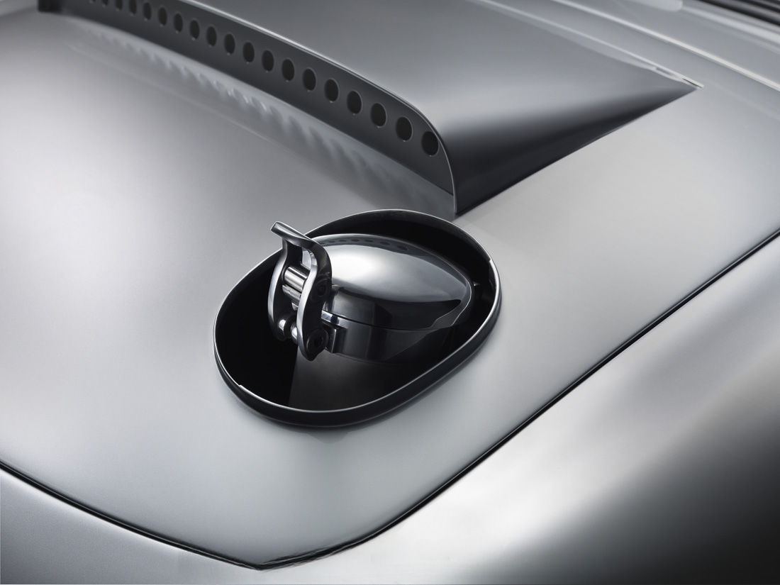 jaguar-e-type-lightweight-9