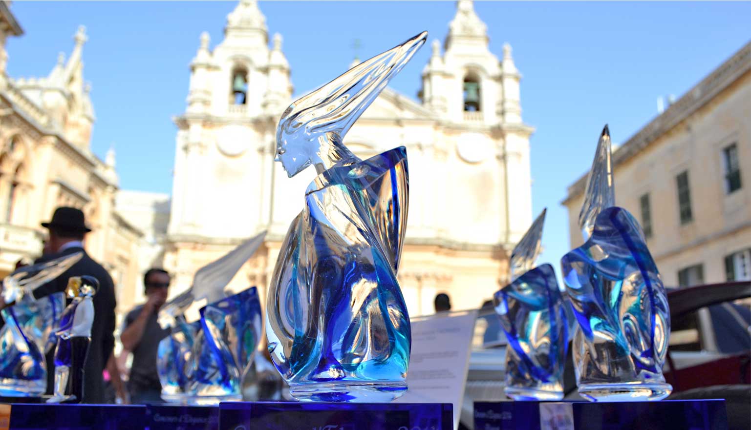 The Concours prizes are much sought after. Made by Mdina Glass they looked amazing against St Pauls Cathedral