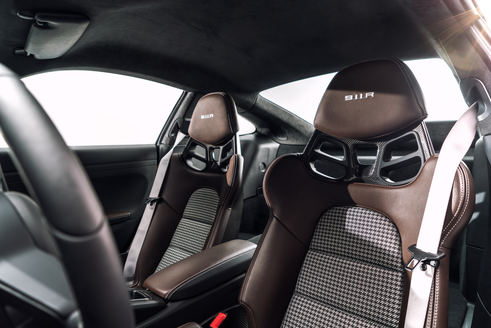 Classic Porsche 911 materials
