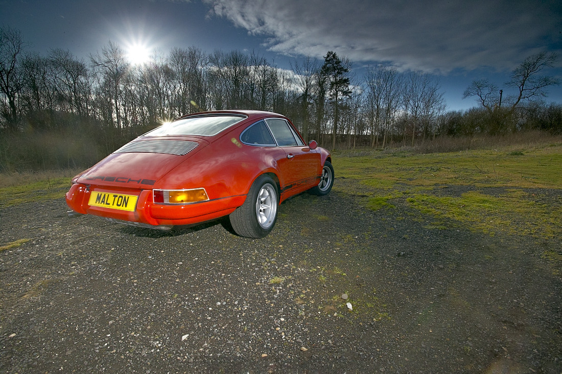 porsche-911-fia-roadcar 4