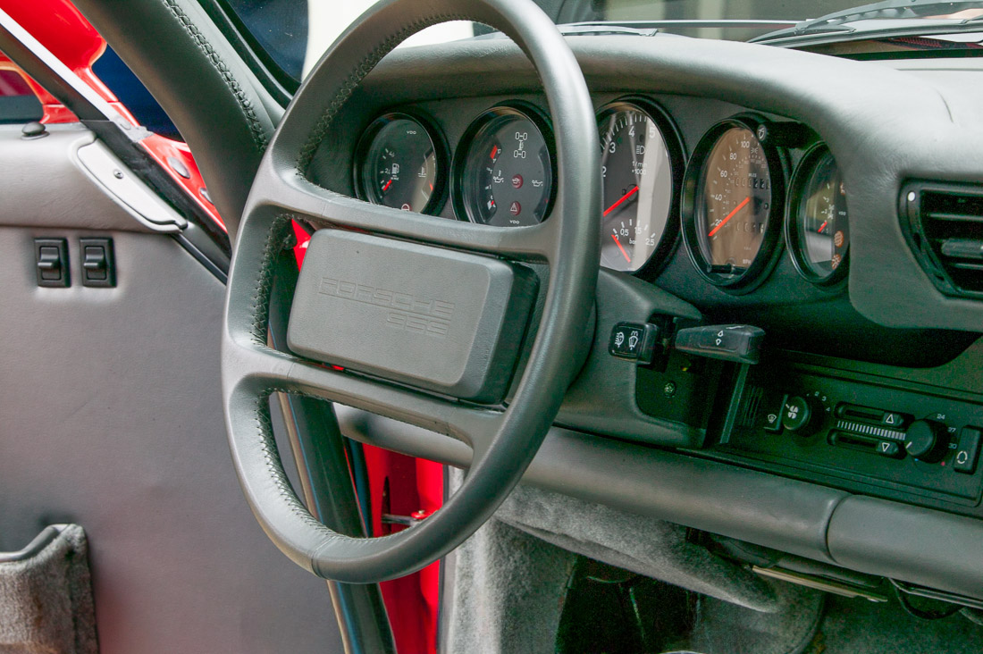 red-porsche-959-4