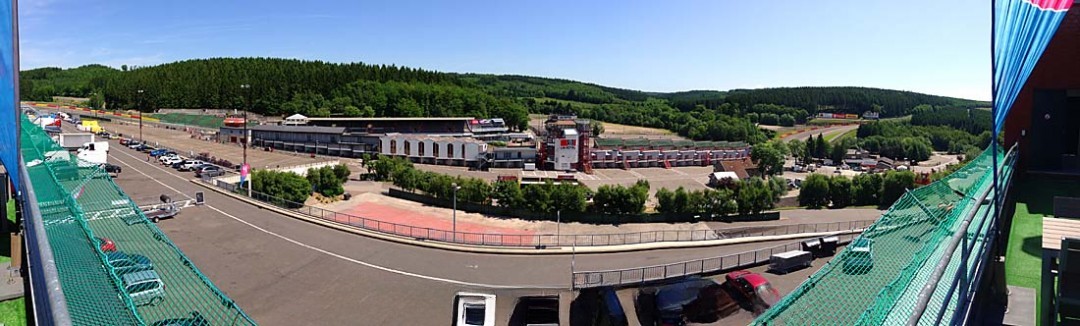 Spa Francorchamps, Eau Rouge, 28 Degrees C and an iPhone