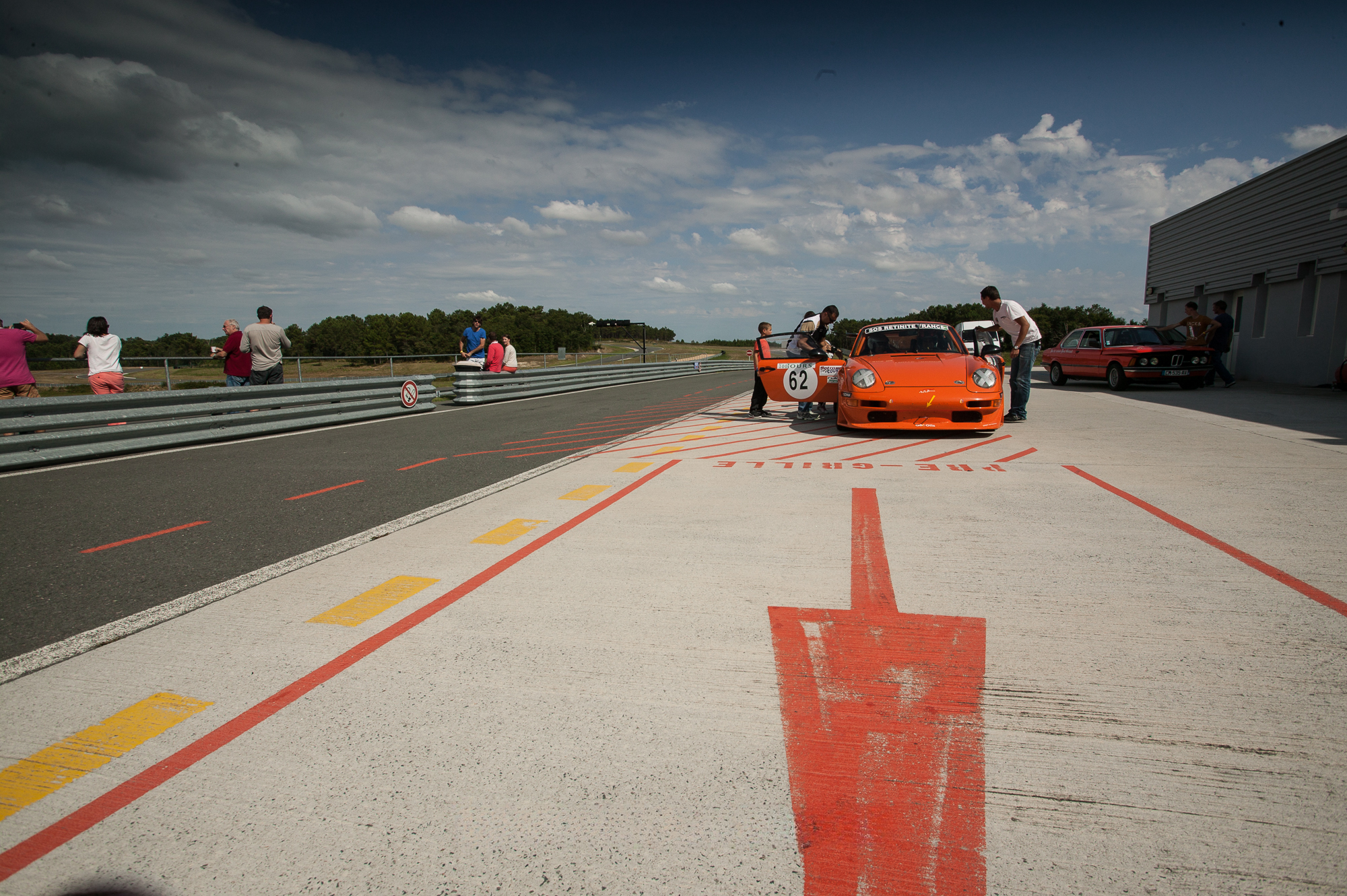 Excellent track surface and facilities